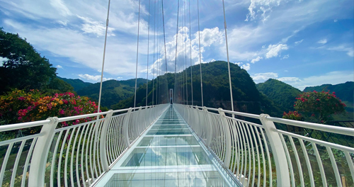 Tp Hồ Chí Minh - Hà Nội - Mộc Châu - Sơn La - Điện Biên - Lào Cai